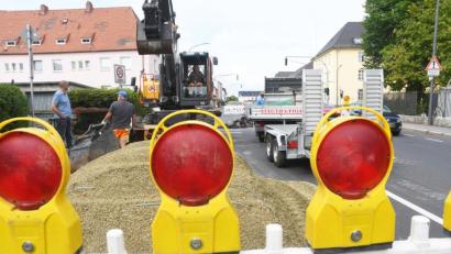 Bild: Gabi Schönberger
Bis Ende der Woche werkeln die Stadtwerke in der Frauenrichter Straße.