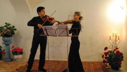 Bild: gge
Ein meisterhaftes Konzert: Mikhail Pochekin und Svetlana Korobova im Marstall in Wurz.