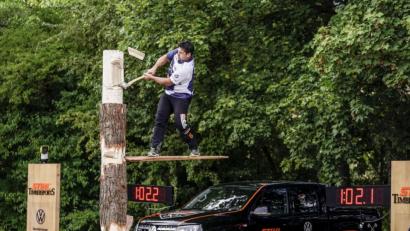 Bild: Daniel Grund, STIHL TIMBERSPORTS® German Amarok Cup - Mellrichstadt/exb
Peter Bauer beim Springboard.