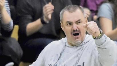 Bild: zyz
Roman Will (Bild) und Florian Andersch trainieren künftig die Handballdamen der HG Amberg.