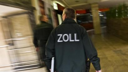 Bild: Nicolas Armer
Der Zoll warnt vor Betrügern.