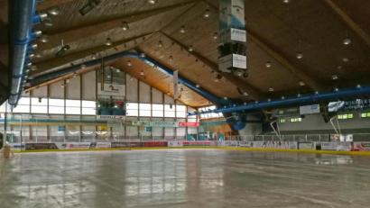 Bild: Stadt Amberg, Heiko Schwarz/exb
Die Eishalle Amberg soll in den nächsten Wochen öffnen.