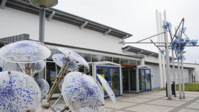 Bild: Gabi Schönberger
Sitzungen statt Kunst und Kultur: Viele Gremien benötigten wegen der Abstandsregeln mehr Platz und verlagerten ihre Sitzungen in die Stadthalle nach Neustadt.