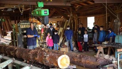 Bild: bkr
Ausreichend Abstand und Gehörschutz gehörten zum „Heimatunterricht“.