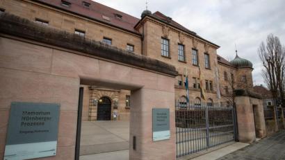 Symbolbild: Daniel Karmann
Am Landgericht Nürnberg-Fürth wird der Prozess ab heute verhandelt.