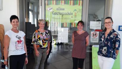 Bild: u
Dieses Team betreut die Kinder, die die Offene Ganztagsschule besuchen (von links): Simone Neef (Leiterin Mittelschule), Andrea Wiesnet, Stefanie Klementa und Henrietta Sarokne (Leiterin Grundschule). Nicht im Bild: Angelika Paa.