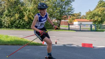 Bild: chl
Ein einsames Rennen zog in der Klasse U14 der Hirschauer Emil Paul. Er siegte auf der vier Kilometer strecke in Bestzeit vor der Konkurrenz.