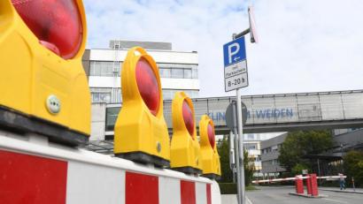 Bild: Gabi Schönberger
Auch das Klinikum Weiden ist von der Bombensuche betroffen: Im Betrieb am Sonntag, 27. September, gibt es deshalb einige Einschränkungen.