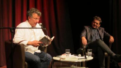 Bild: aks
Zum Neustart des Literaturhaus-Veranstaltungsprogramms hatte Moderator Thomas Geiger (rechts) Schriftsteller Ingo Schulze (links) zu Gast.