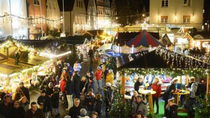Archivbild: Gabi Schönberger
So besinnlich war es auf dem Christkindlmarkt 2019 in Weiden.
