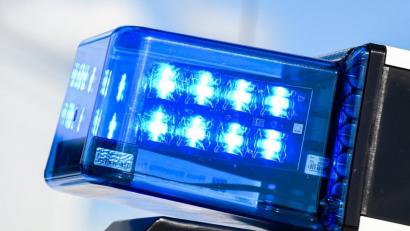 Bild: Christophe Gateau/dpa
Die Polizei sucht Hinweise auf einen Unbekannten, der in Pfaffenreuth versucht hat, an einem Golf einen Reifen aufzuschneiden.