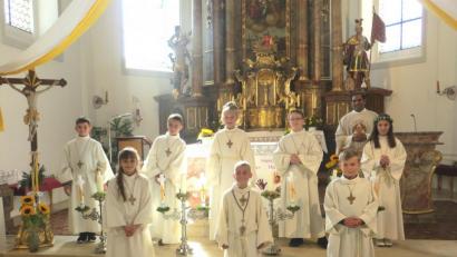 Bild: bk
Die Kommunionkinder, die in Freihung erstmals an den Tisch des Herrn traten.