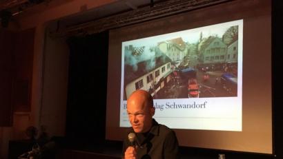 Bild: punk/exb
Robert Andreasch klärte im Capitol über rechte Gewalt auf.