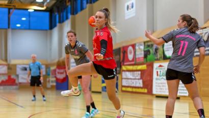 Bild: Günter Uschold (gud)
Mit viel Elan (wie hier Carina Hauser) wollen die Damen des HV in die neue Saison starten