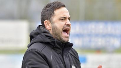 Archivbild: zg
Faruk Maloku, der Trainer der DJK Gebenbach, hat bis auf Marco Seifert alle Spieler zur Verfügung.