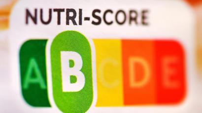 Bild: Patrick Pleul/dpa
Der Nutri-Score soll ab November auf breiter Front im deutschen Lebensmittelhandel zu sehen sein.