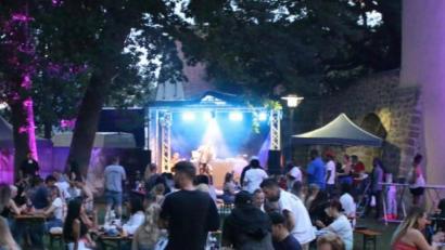 Bild: sne
Veranstaltungen wie das "Hip Hop BBQ" in Grafenwöhr waren in den vergangenen Monaten seltene Lichtblicke für DJs.
