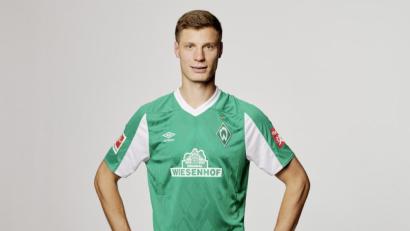 Bild: exb/CARSTEN HEIDMANN FOTOGRAFIE
Seit seiner Kindheit lebt Patrick Erras für den Fuß´ball. Jetzt wechselte der Raigeringer zum Bundesligisten Werder Bremen. Im Interview erzählt er von großen Helden, seiner kleinen Familie und seinem Leben in Bremen.