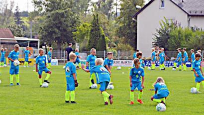 Bild: ü
Exakt 239 Kinder und Jugendliche betätigen sich beim Sportclub aktiv in verschiedenen Abteilungen. Der Förderverein unterstützt dieses sportliche Engagement jährlich mit rund 3000 Euro.