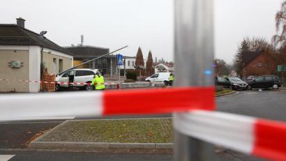 Archivbild: Wolfgang Steinbacher
Bei dem Unfall am Kreisverkehr beim OTV-Gebäude (links) kamen am 26. November 2016 zwei Menschen ums Leben.