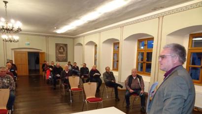 Bild: hm
Richard Tischler leitete die Herbstversammlung der Vereinsvorstände