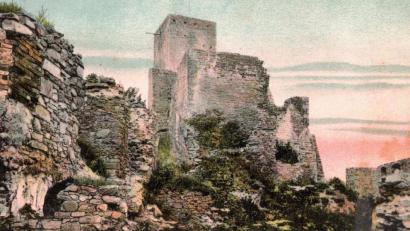 Archivbild: lg
Eine kolorierte historische Postkarte zeigt die Burg Haus Murach nachdem sie funktionslos geworden war und noch keinerlei Restaurierung erfahren hatte.