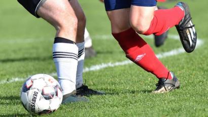 Archivbild: af
Nur gut 70 Minuten rollte der Ball im Kreisklassenspiel zwischen dem FC Weiden-Ost II und der SpVgg Neustadt/Kulm. Nun ermittelt das Kreissportgericht.