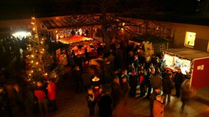 Bild: ner
Einen Weihnachtsmarkt wie in den vergangenen Jahren wird es dieses Jahr in Krummennaab aufgrund der Corona-Pandemie nicht geben.