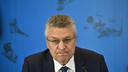 Bild: Tobias Schwarz
Lothar Wieler, Leiter des deutschen Robert-Koch-Instituts (RKI), hält eine Abriegelung von Corona-Hotspots nicht mehr aus.