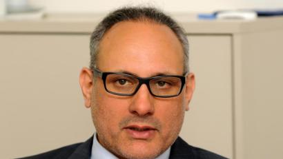 Bild: Stephan Huber
Europaabgeordneter Ismail Ertug ist erleichtert und verärgert zugleich: Sein am Donnerstag in München gemachter Corona-Test war offensichtlich falsch.