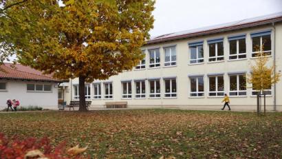 Bild: bkr
Das schnelle Internet kommt in die Kastler Schule.