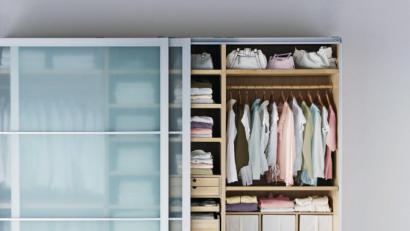 Bild: Ikea/dpa
Wer einen aufgeräumten Kleiderschrank besitzt, hat womöglich auch eine aufgeräumte Seele.