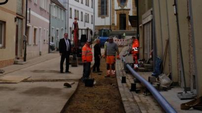 Bild: Stefanie Gradl
Unterhalb der Kirche wurde ein 60 Meter langes Rohr verlegt.