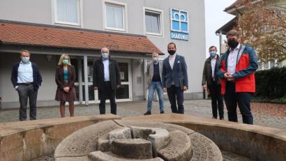 Bild: Kunz
Das Thema Pflege stand auf der Tagesordnung beim Besuch der CSU bei der Diakonie Weiden.