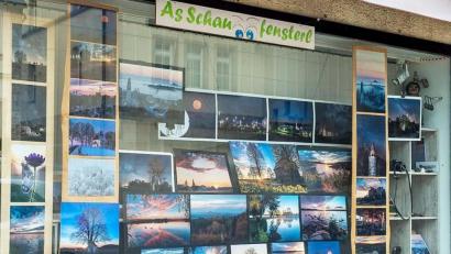 Bild: ü
Fotografien von Christoph Brünning sind im "Schaufensterl" ausgestellt.