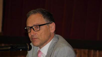 Bild: kro
Im Stadtrat ging Bürgermeister Bernd Sommer auf verschiedene Baumaßnahmen und die bisherigen Tourismuszahlen dieses Jahres ein.