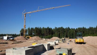 Bild: U.S. Army/Gertrud Zach
Bereits im Bau auf dem Truppenübungsplatz Grafenwöhr ist ein neues Training Support Center. Abschluss des Bauprojekts ist voraussichtlich im Mai 2022.