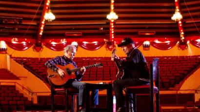 Bild: BR/Juno Film/TobiT
Günther Sigl (links) und Barney Murphy im Circus-Krone-Bau, den sie im Laufe der vergangenen Jahrzehnte sehr oft gefüllt hatten.