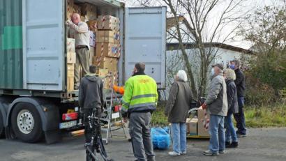 Bild: Werner Fritsch/exb
Aus Tirschenreuth kommen Hilfsgüter nach Ruanda.