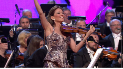 Bild: Donau Philharmonie Wien/exb
Die Donau Philharmonie Wien mit Solistin Katica Illényi will am Freitag, 8. Januar, im Kettelerhaus Tirschenreuth unterhalten.