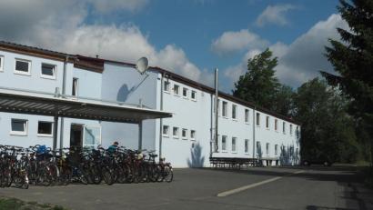 Archivbild: tr
In der Gemeinschaftsunterkunft in Tirschenreuth gab es auf einer Etage sechs Corona-Fälle.