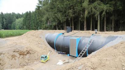 Bild: akp
Der Gleiritscher Ortsteil Lampenricht pocht auf eine eigenständige Wasserversorgung – und nimmt dafür auch eine menge Geld in die Hand.