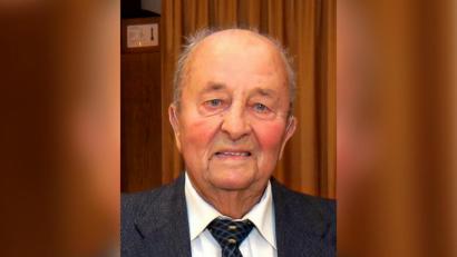 Archivbild: Hirsch
Josef Pirzer ist am Samstag verstorben. Er wurde 89 Jahre alt.