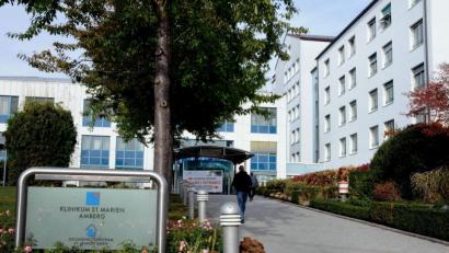 Bild: Stephan Huber
Operationen und ambulante Behandlungen sind auch während der Coronapandemie im Klinikum möglich.