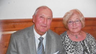 Bild: mma
Das Geburtstagskind Josef Lobenhofer und seine Rosa hoffen auf noch viele weitere glückliche Jahre.