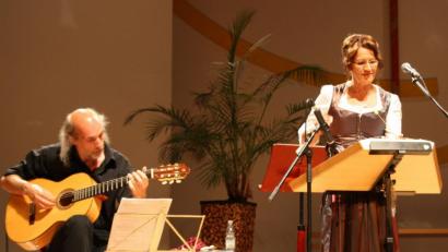 Bild: Grenzgang-Musik/exb
Der Mitterteicher Hubert Gleißner arbeitet seit vielen Jahren erfolgreich in der Volksmusikszene mit Cornelia Gurdan zusammen. Das jüngste Resultat ist die CD "Klingende Saiten (4)".