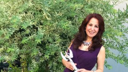 Bild: Makari-Pausch
Friedensengel als Preis aus der arabischen Welt für Dalal Makari-Pausch.