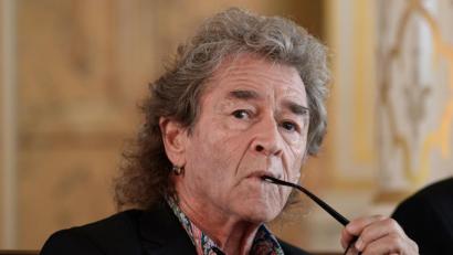 Bild: Robert Michael/dpa
Rocksänger Peter Maffay kritisiert die deutsche Kulturpolitik scharf.