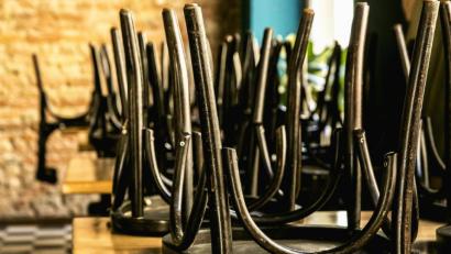 Bild: NGG
Es ist vor allem die Gastronomie, die am wiederholten Corona-Lockdown zu knappern hat. Die städtische Gewerbebau GmbH hat hier verschiedene Aktionen gestartet, um den Wirten zu helfen.