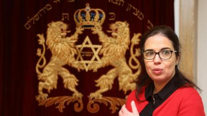 Bild: Wolfgang Steinbacher
Generalkonsulin Sandra Simovich beim Besuch in der israelitischen Gemeinde in Amberg